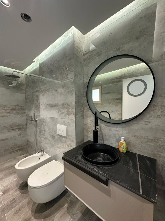 Jepet me qira ambient per biznes ‼️