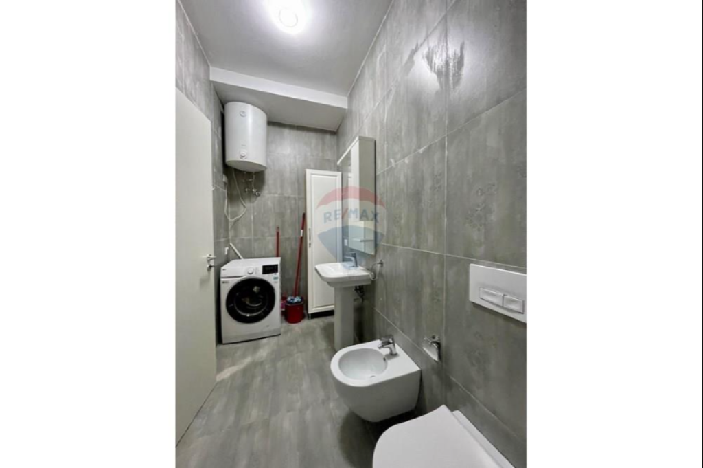 Apartament per qera 1+1 tek 21 Dhjetori