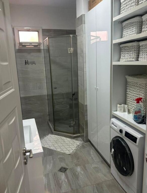 APARTAMENT ME QERA 2+1 IQENI ARTIFICIAL 70.000 LEKE FH-68744
