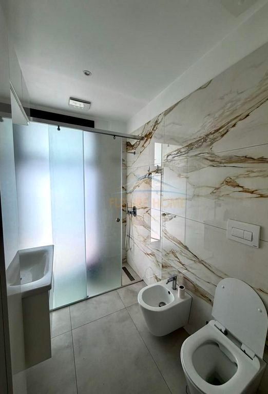 🏔️ Lusso e Privacy a "Sofia Hill Residence" – 3+1+2 con 2 Posti Auto! ✨