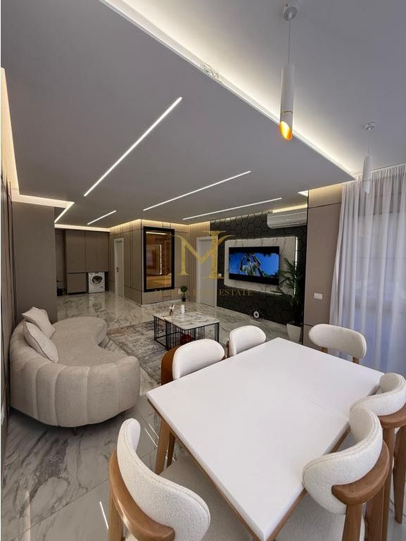 Super Apartament 2+1 në Plazh - Hekurudha, Durrës !!