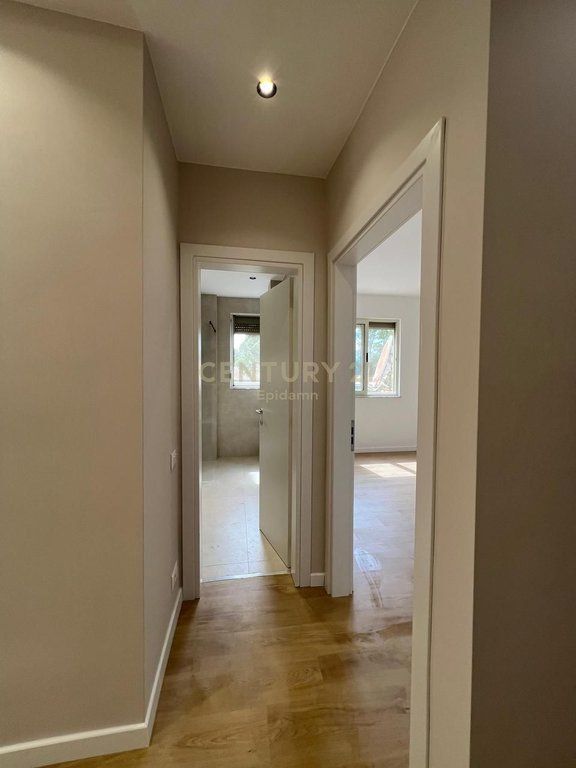 APARTAMENT 2+1 PER SHITJE, GOLEM !!