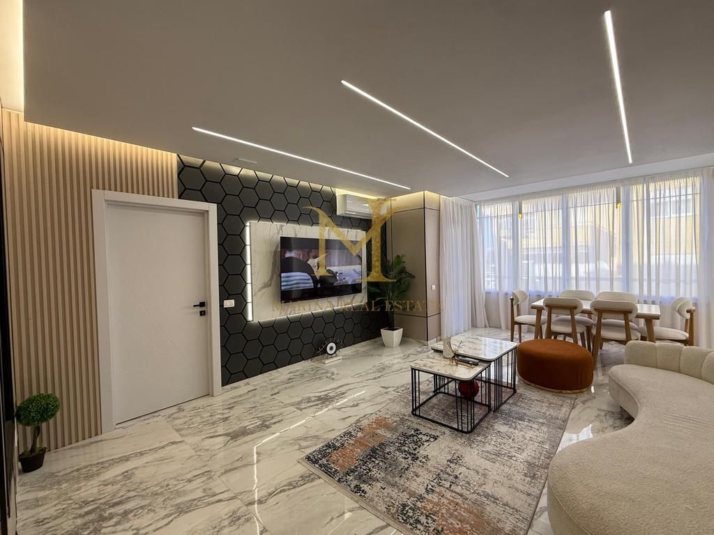 Super Apartament 2+1 në Plazh - Hekurudha, Durrës !!