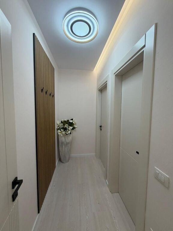 Apartament 1+1 me qira + 2 poste parkimi – Xhamllik