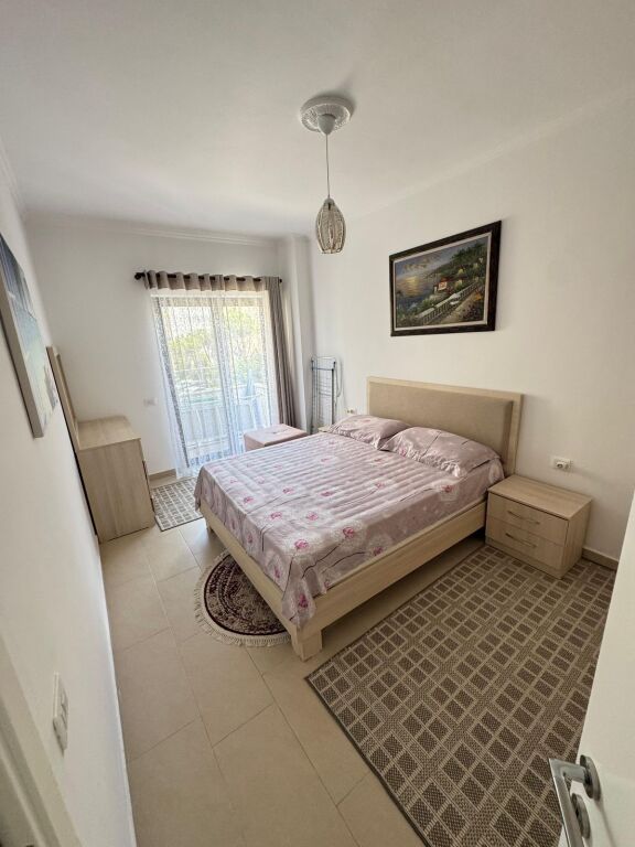 Apartament 1+1 me Qira, Qerret !