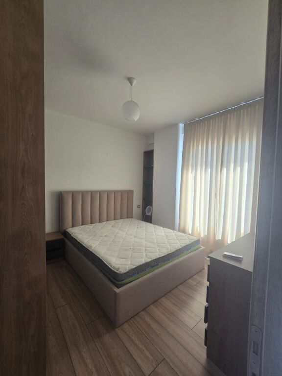 Jepet me qira 1+1 SELITE 400 mije leke