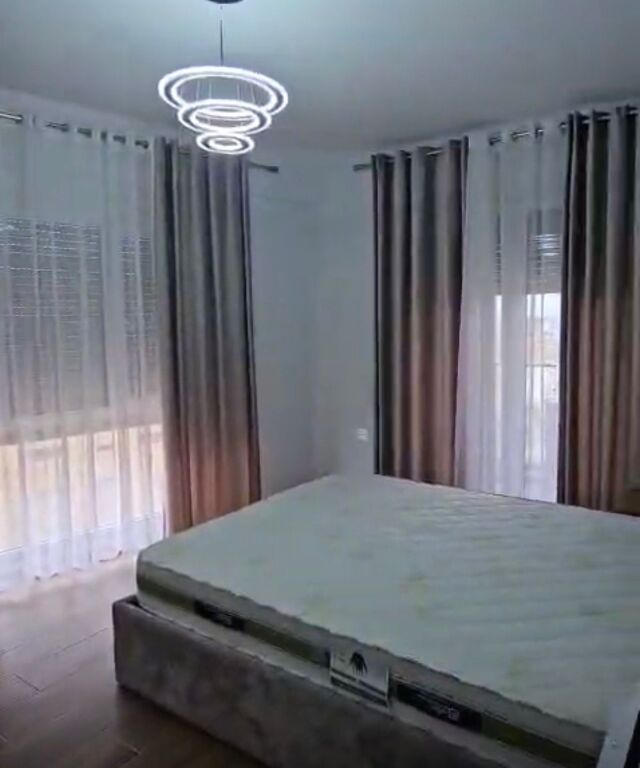 Apartament 2+1+2 tek Profarma!