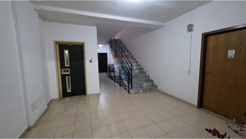 APARTAMENT 1+1 NË SHITJE – ALBANO &amp; ROMINA, VLORË