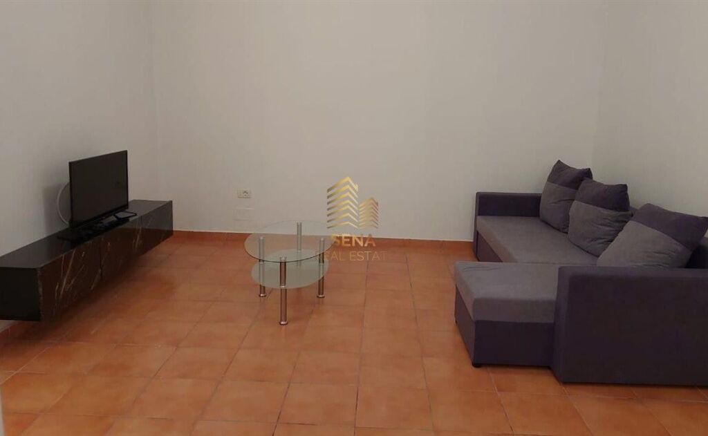 Affitto, Appartamento 2+1+2+blk, Complesso Fratari, Astir, 450 Euro