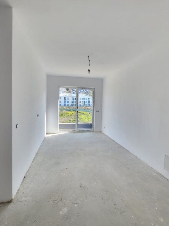 Shitet Apartament 2+1 në Fresk