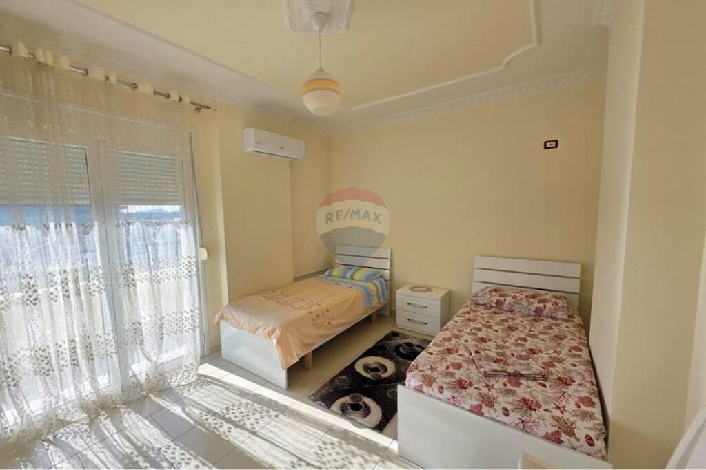 🏡 Apartament 2+1+2 me 2 parkime për qira – Transballkanike, Vlorë