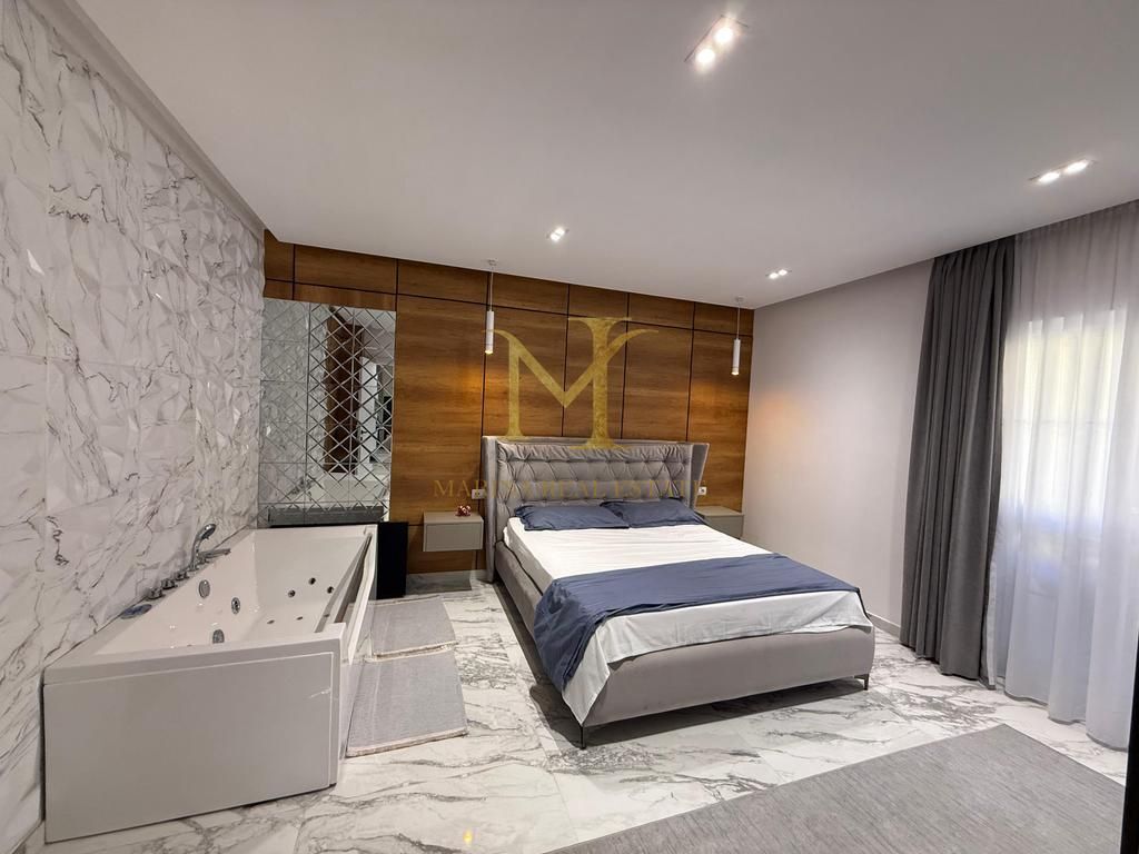 Super Apartament 2+1 në Plazh - Hekurudha, Durrës !!