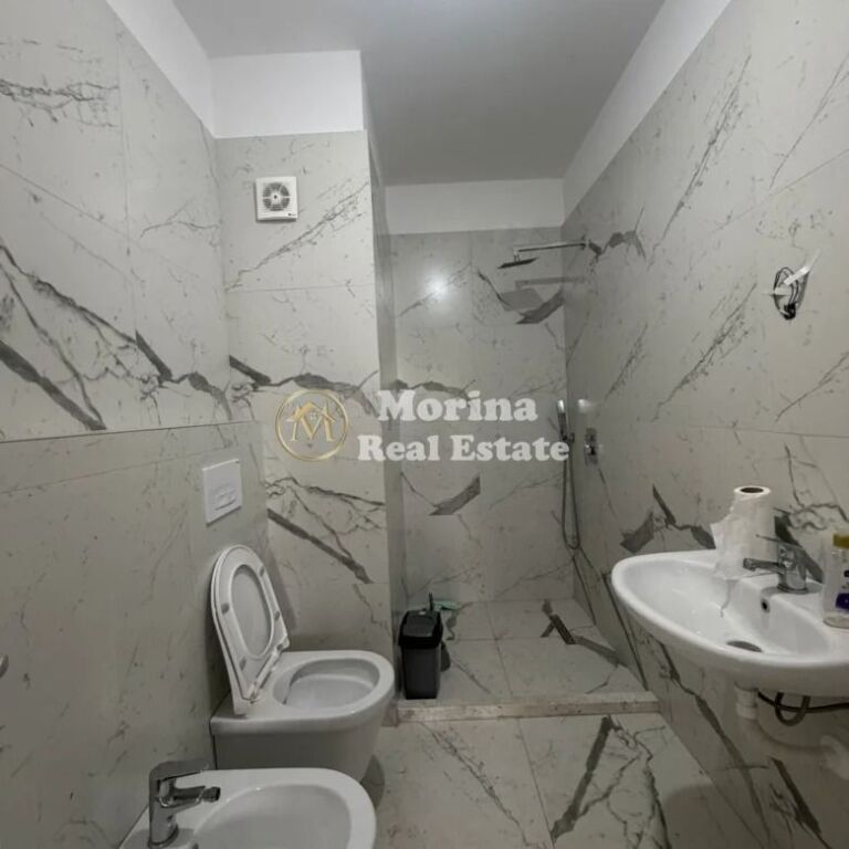 Qera | Ambjent Biznesi | Rruga e Dibrës | 500 €/muaj