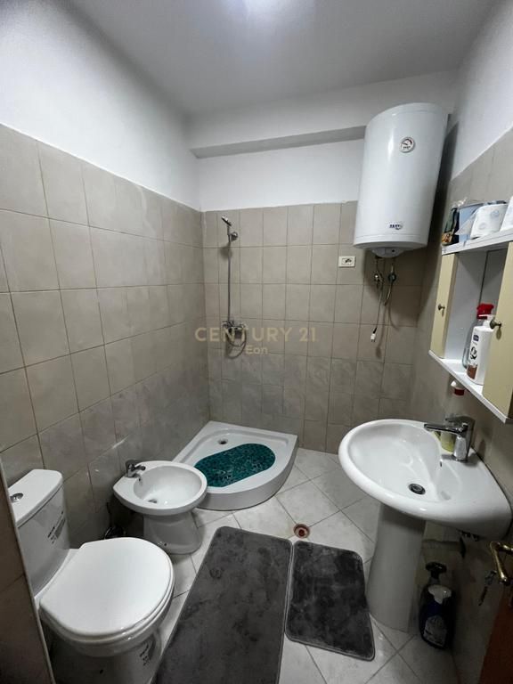 Apartament 1+1 në Shkëmbi i Kavajës, Durrës !