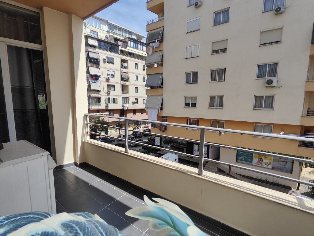 1+1 for rent near Trida Lounge