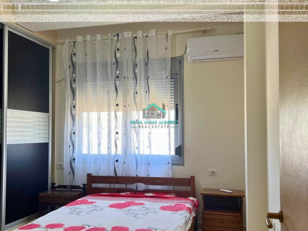 APARTAMENT 2+1 ME QERA – VLORË