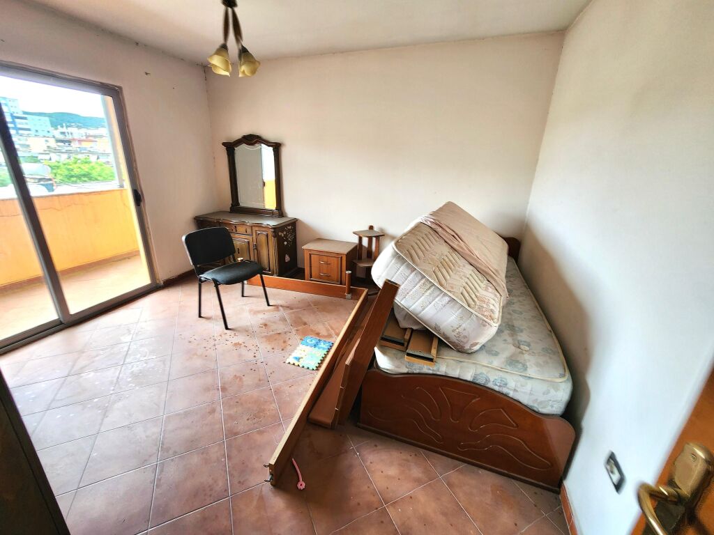 FOR SALE:️ 3+1+2wc &amp; 2 Balconies (21 Dhjetori - EXACTLY AT THE INTERSECTION Behind Albanian Post) With Separate Kitchen - Possibility to divide into two 2+1 units (189,000€)