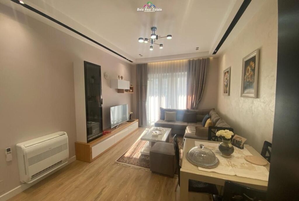 Apartament 1+1 Me Qera Tek 21 Dhjetori (ID B210561) Tirane