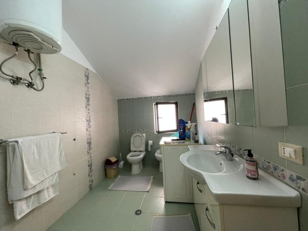 Apartment 3+1+Parking for rent at Kristal Center.