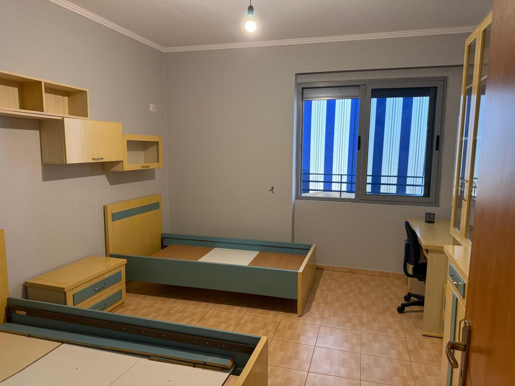 SHITET APARTAMENT 2+1 NE FRESK-RRUGA E THESARIT!!
