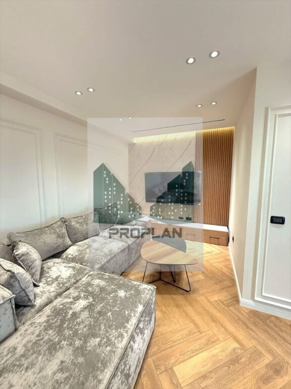 🏠 SHITET – Apartament 2+1+Garderobë | Përballë Delijorgjit (buzë Lanes)