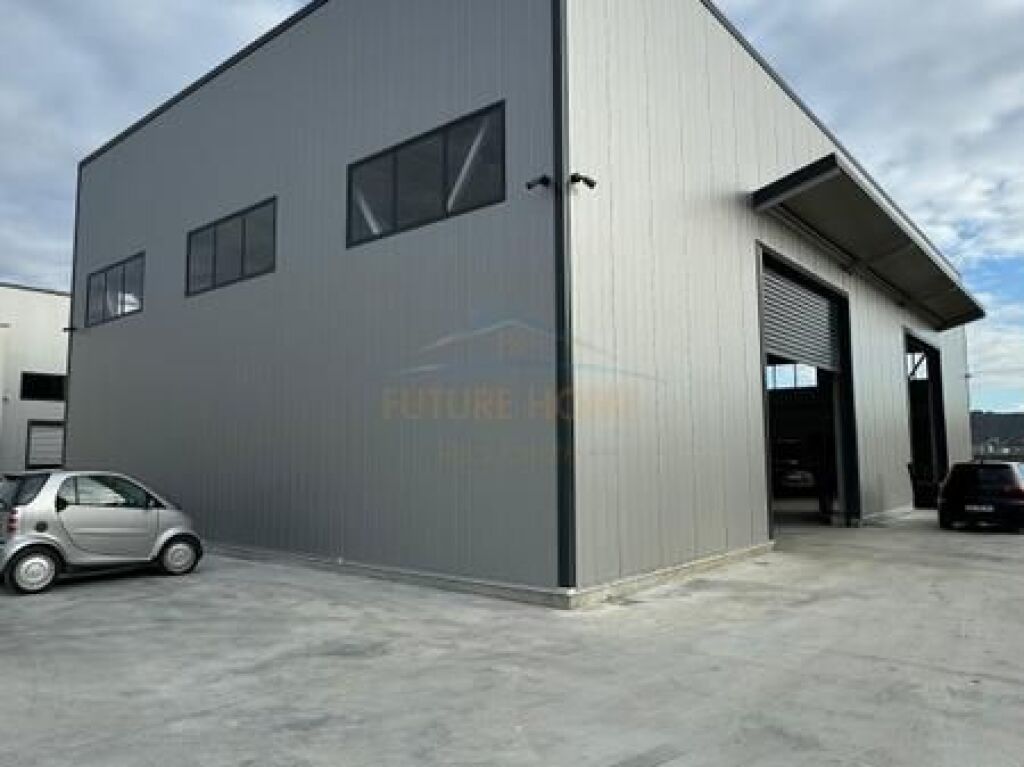WAREHOUSE FOR SALE, PRUSH, VAQARR