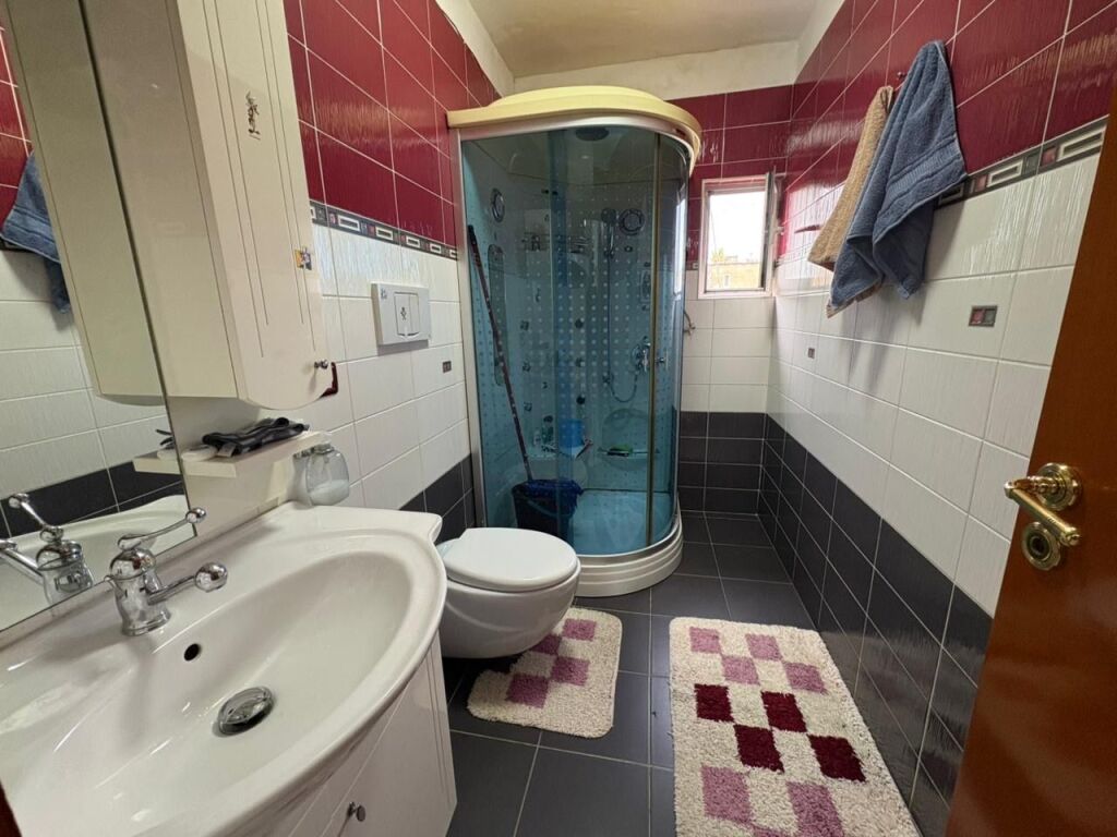 Apartament 1+1 me qira tek Zogu i Zi!
