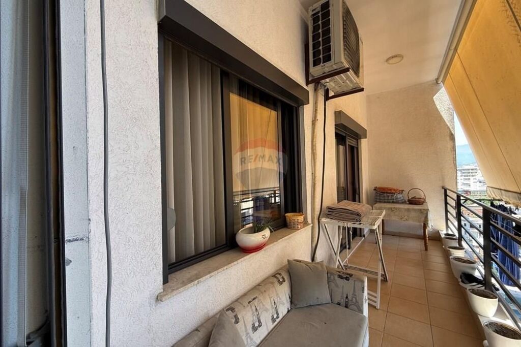 Apartament - Për Shitje - Rruga Teodor Keko, Tiranë