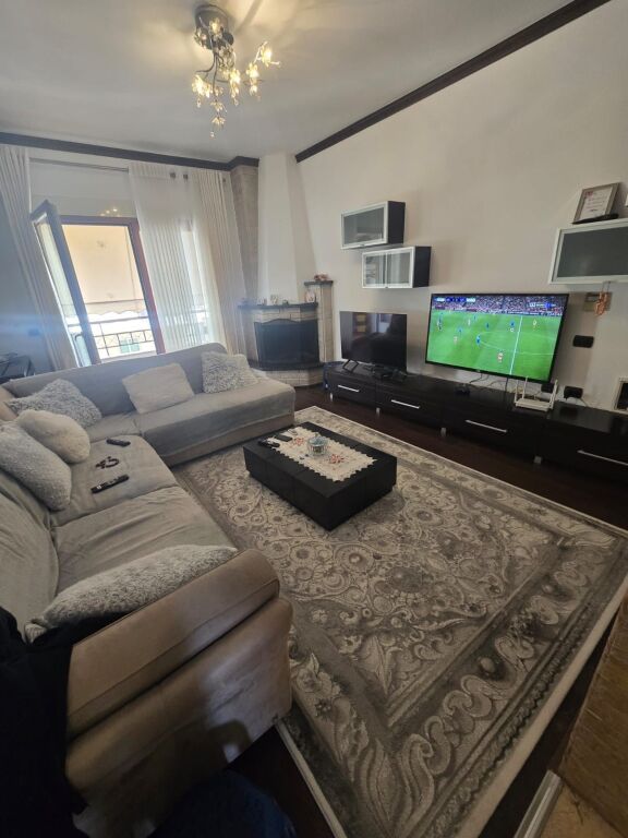 Apartament 2+1+2 ne shitje , Tek Eleonora