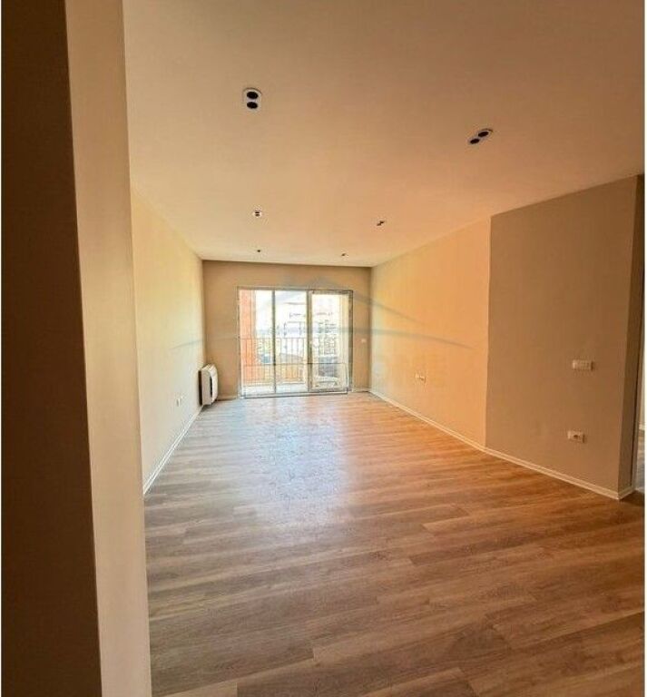 Shitet,Apartament 2+1+2,Rruga Qemal Stafa,Tirane