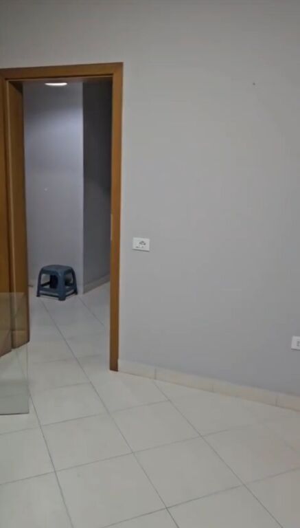 2+1,ne zog te zi afer ring center,113 m2,248 miljon leke