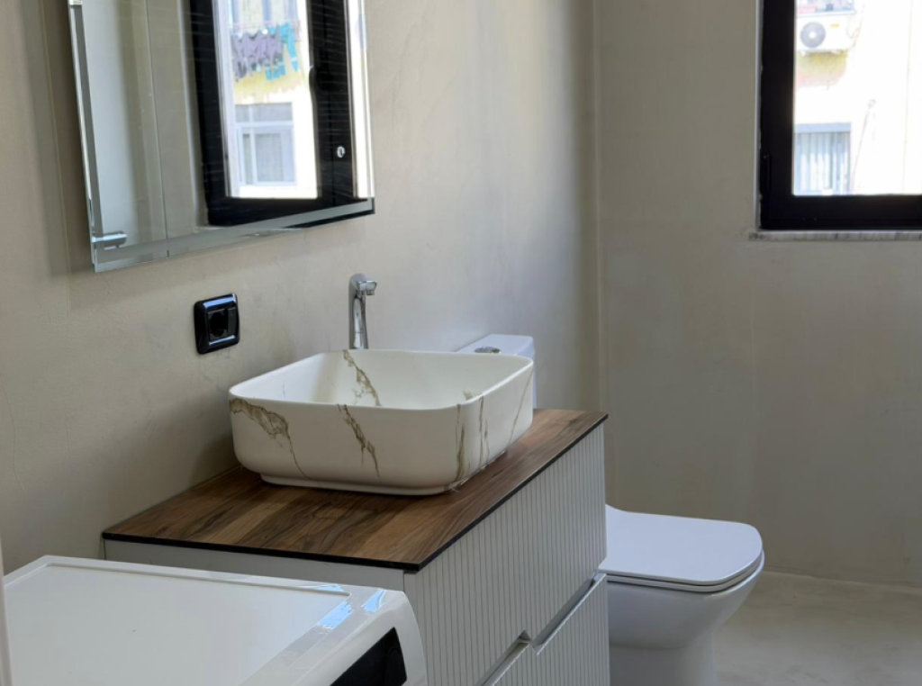 🏡 APPARTAMENTO 2+1 + GUARDAROBA IN VENDITA – DI FRONTE AL COMPLESSO DELIJORGJI