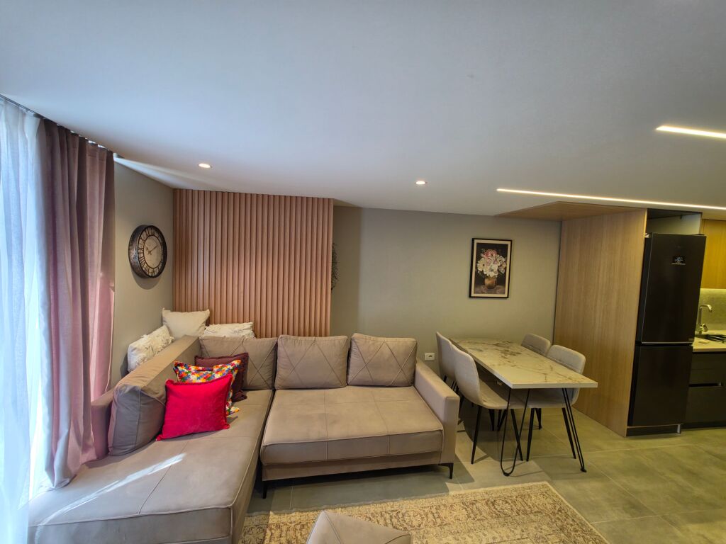 JEPET ME QIRA DUPLEX 1+1 TE GOLDEN PARK