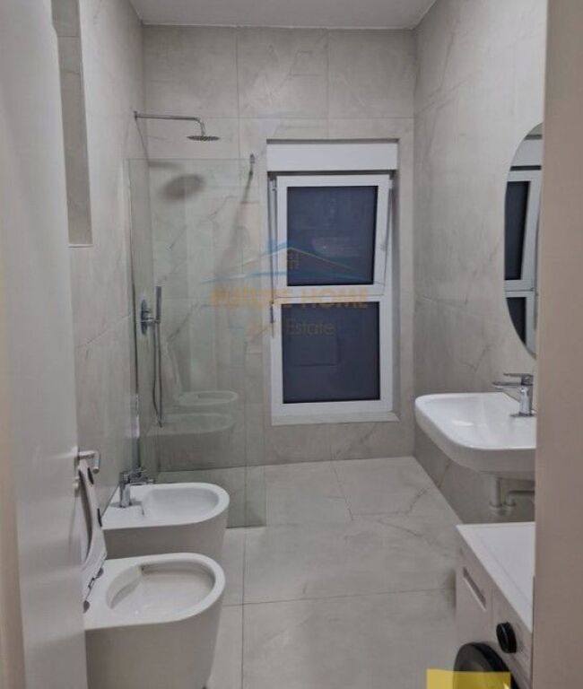 Affitto, Appartamento 1+1+Posto auto, Alidemi, Tirana.