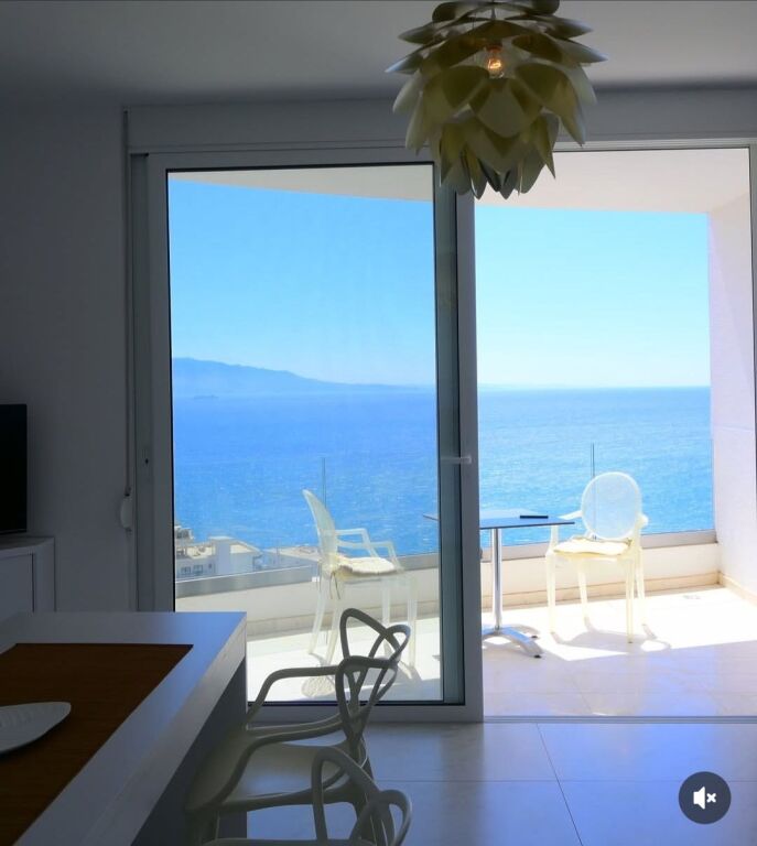 Apartament 2+1 me pamje nga deti