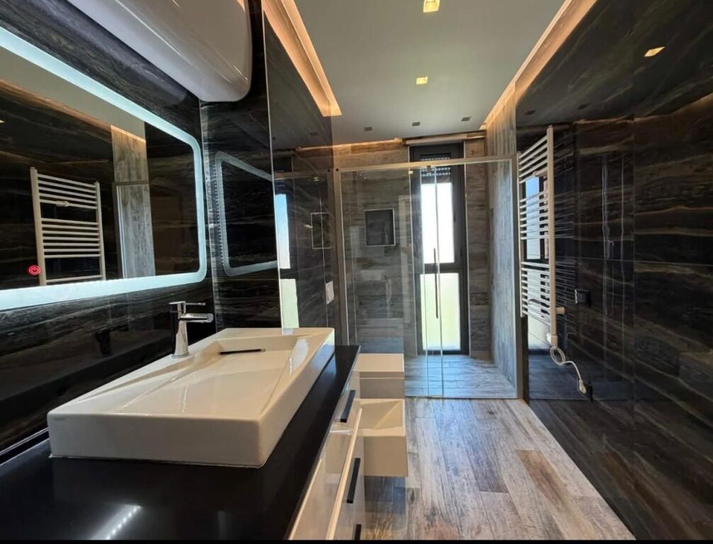 apartament luksoz 2+1 per shitje tek Fiori Di Bosco