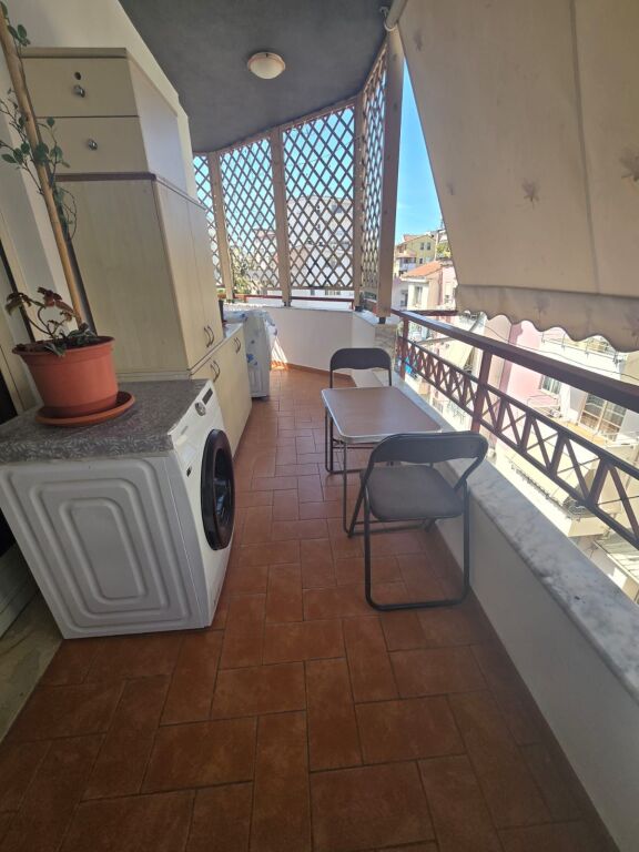 Apartament 2+1+2 ne shitje , Tek Eleonora