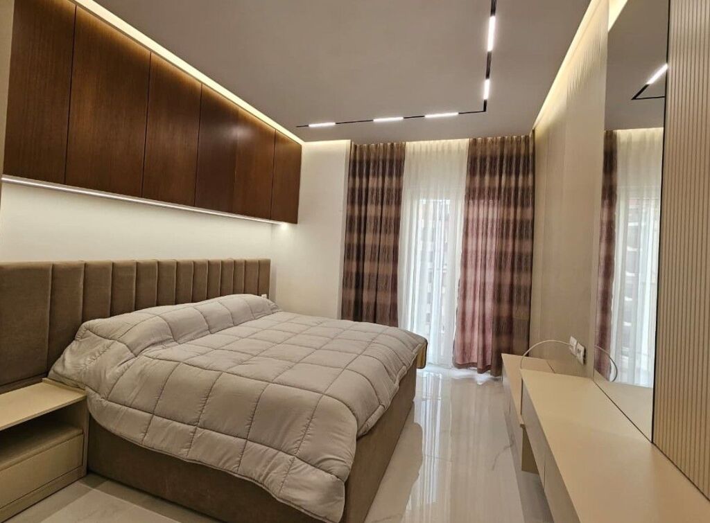 Jepet me qira apartament 1+1 – Zogu i Zi