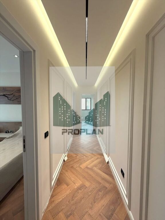 🏠 SHITET – Apartament 2+1+Garderobë | Përballë Delijorgjit (buzë Lanes)