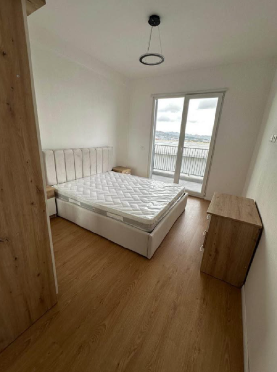 🏡 APARTAMENT 2+1 ME QIRA – UNIVERS CITY