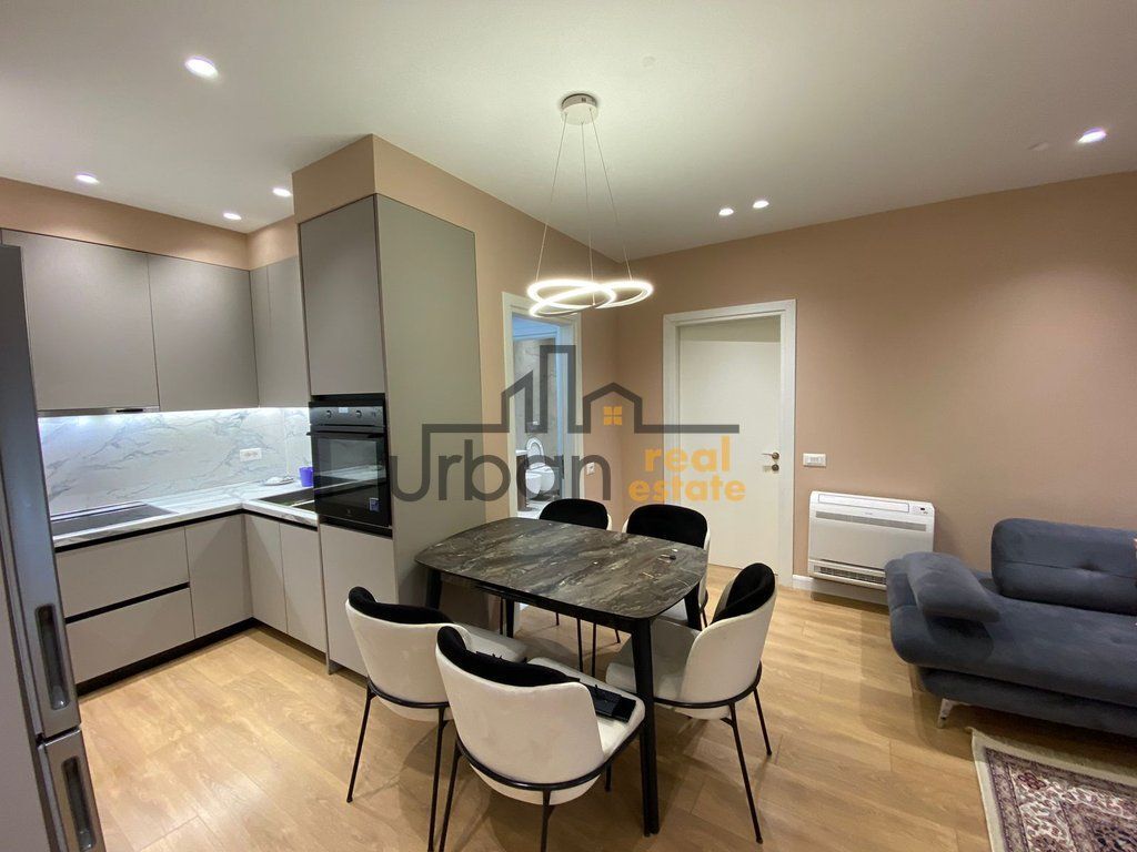 Jepet me qera 2+1 te Selvia