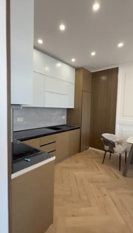 🏡 APARTAMENT 1+1 ME QIRA – GOLDEN TOWER, MINE PEZA