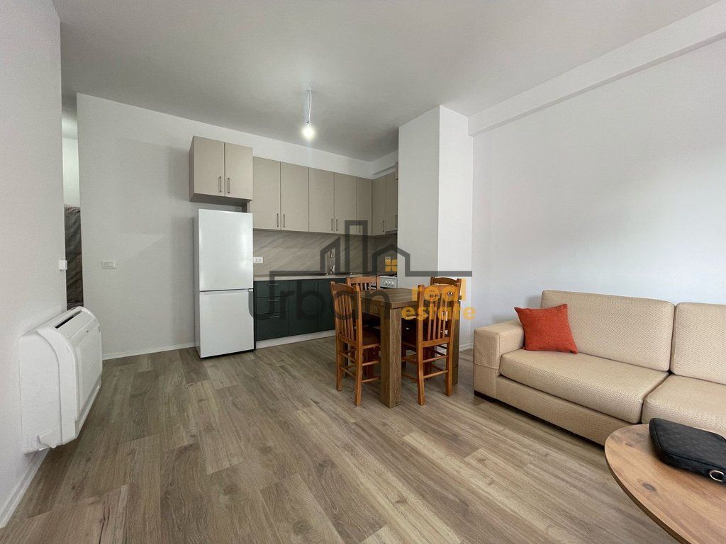 🏡 JEPET ME QERA APARTAMENT 2+1 – UNIVERS CITY