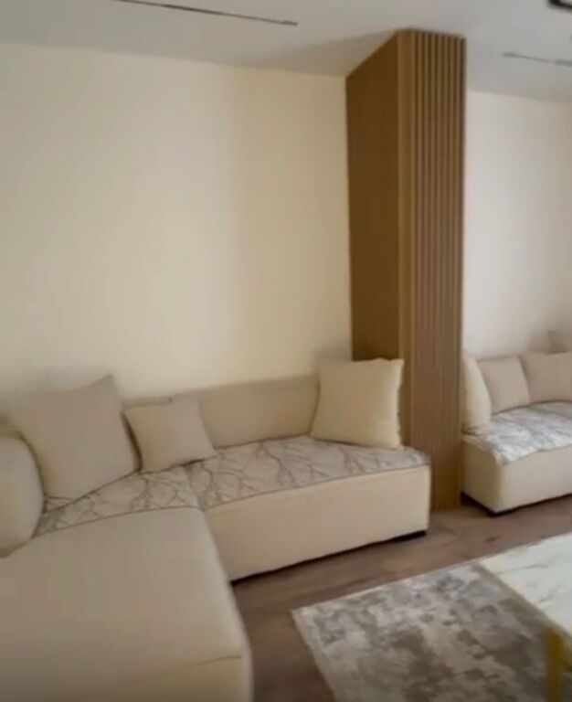 Apartament 2+1 me qira tek Rruga e Elbasanit!