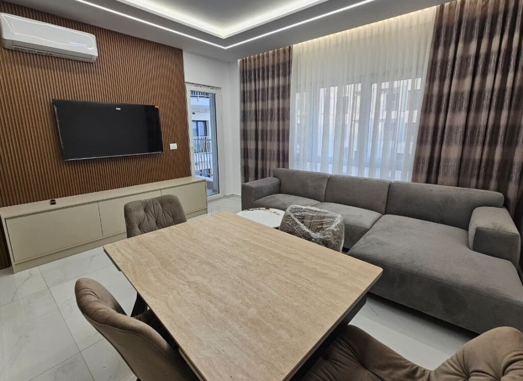 Jepet me qira apartament 1+1 – Zogu i Zi