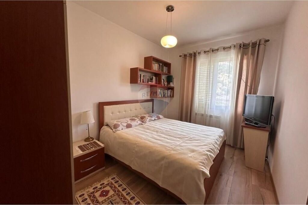 Apartment 3+1+2 for sale, in the Fresku area, on Thesari street