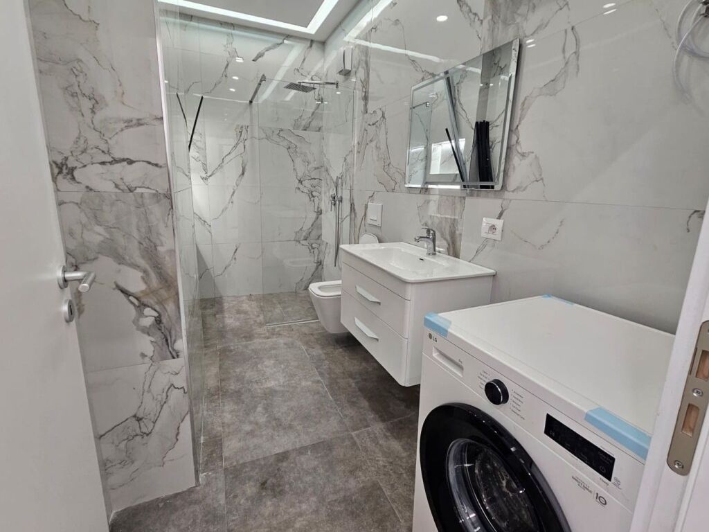 Jepet me qira apartament 2+1 – Zogu i Zi