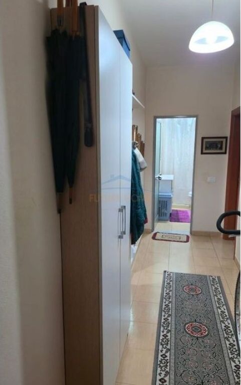 In vendita, Appartamento 2+1, Yzberisht, Tirana