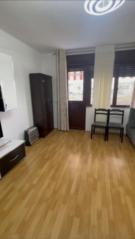 APT 5 DHOMA + 2 TUALETE NË PLAZH DURRËS