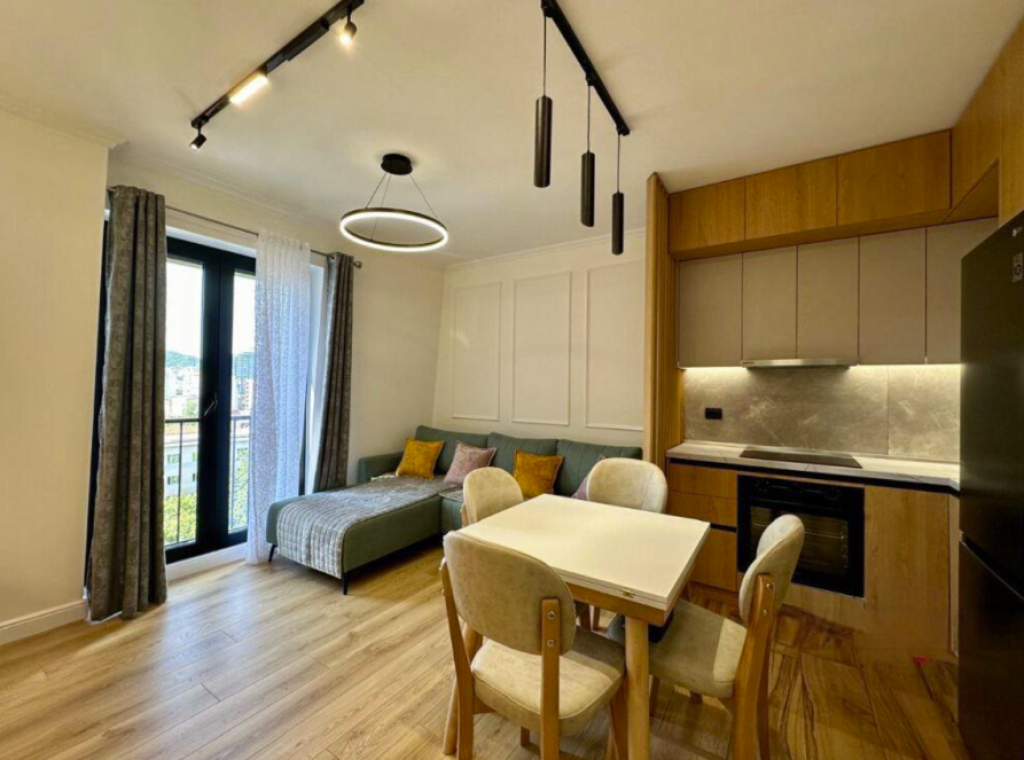 🏡 APARTMENT 1+1 FOR RENT – KAVAJËS STREET, CENTER